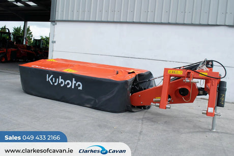 Kubota DM1022 Mower