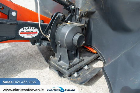 Kubota DM1022 Mower