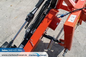 Kubota DM1022 Mower