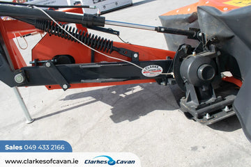 Kubota DM1022 Mower