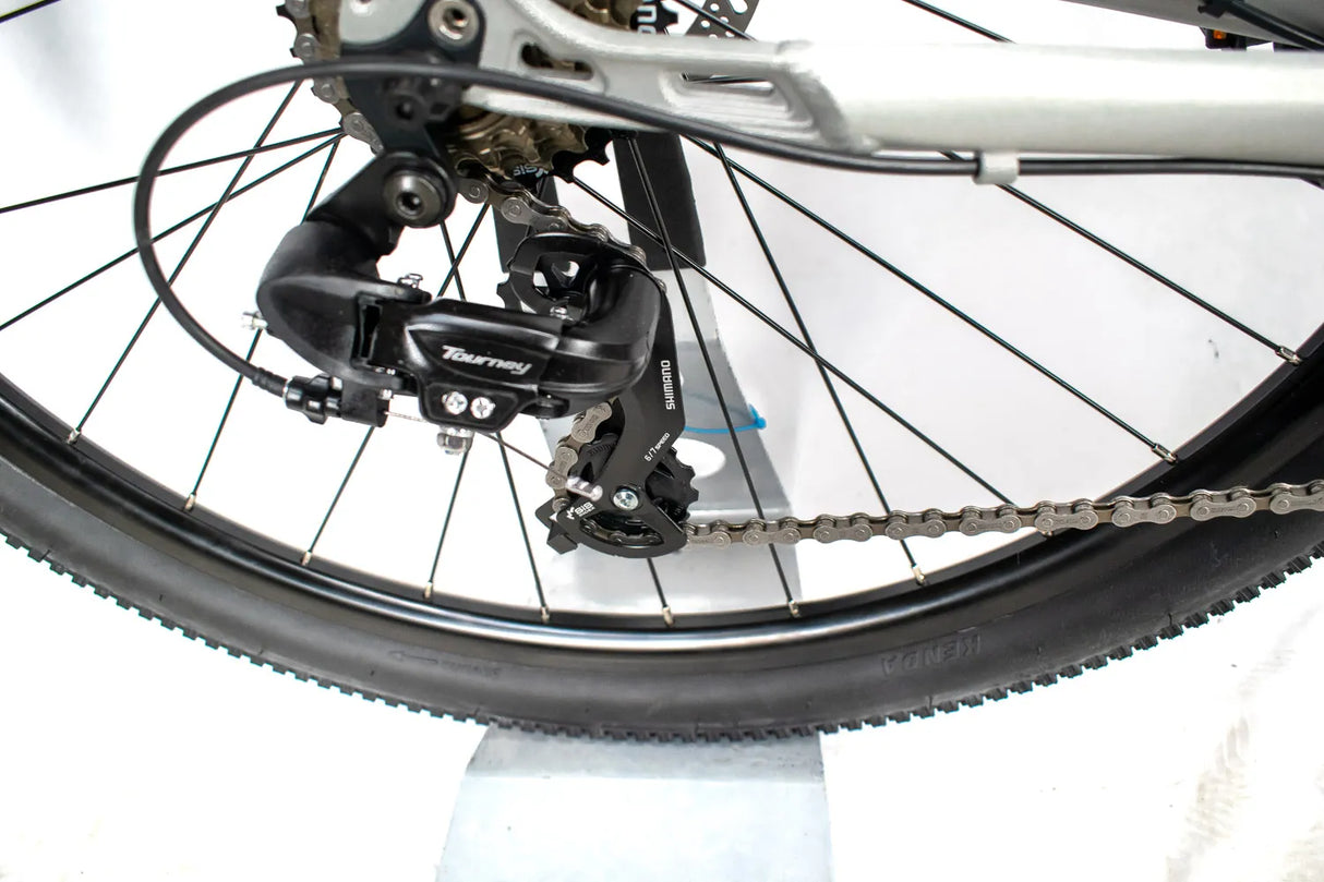 GHOST KATO 2.9 MTB Large- Hardtail Mountain Bike | 29-Inch Wheels | Shimano 21-Speed