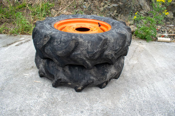 Bridgestone Used Tyre + Rim Set