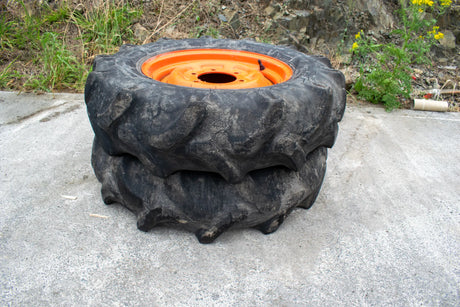 Bridgestone Used Tyre + Rim Set