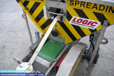 Logic PDS150T Salt Spreader