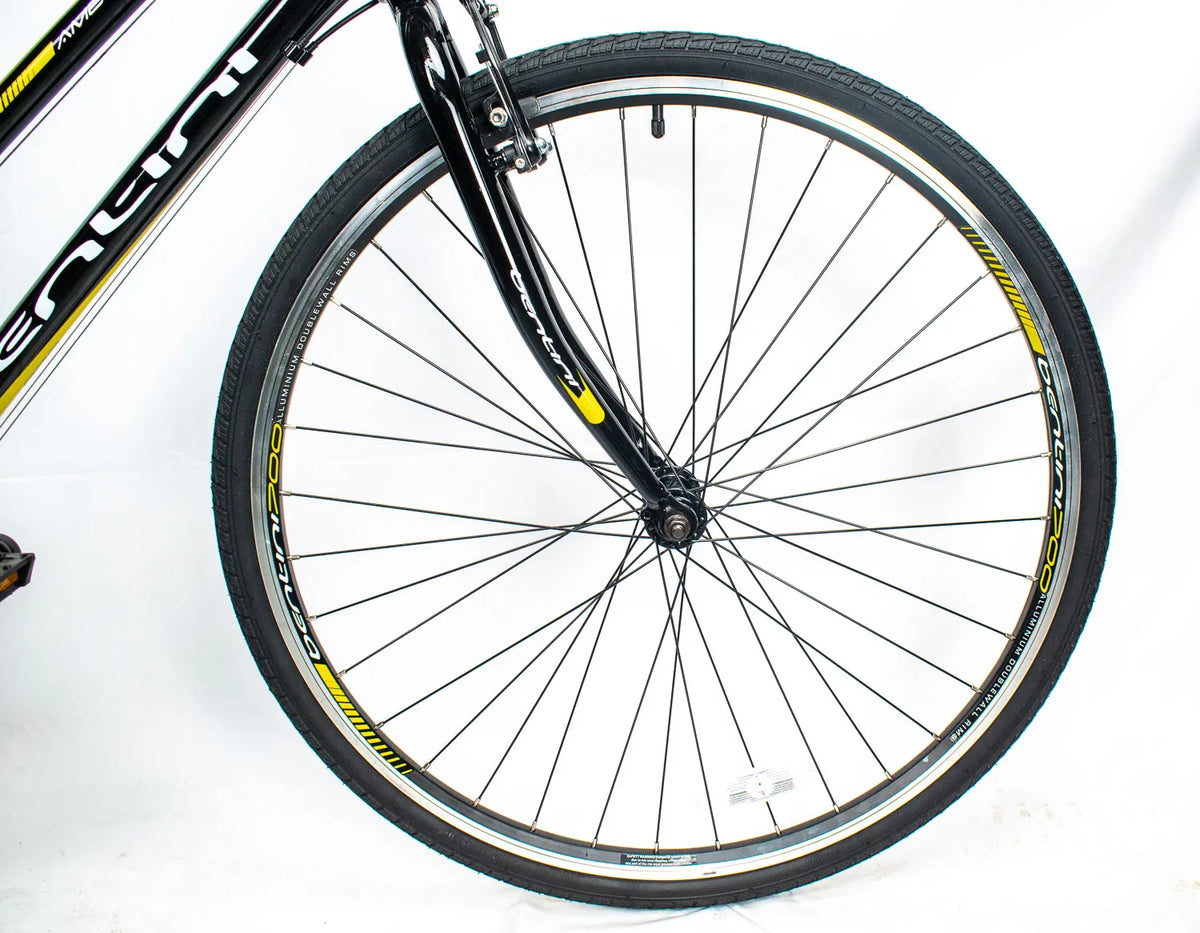 Bentini Ambleside 19" Ladies Trekking Bike - Lightweight Alloy Frame with Shimano 21-Speed Gearing