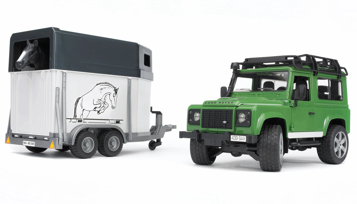 Bruder Land Rover Defender with horse trailer