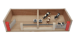 Millwood Cattle House with 2 Pens
