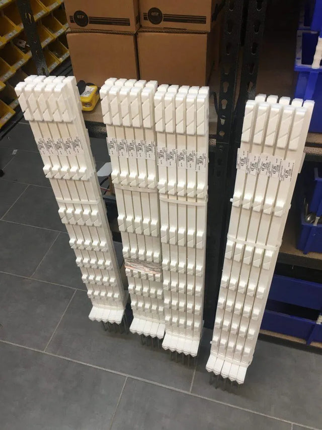 Fence Post Plastic 105cm - Single