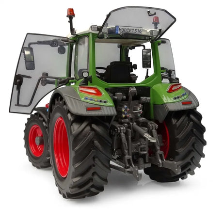 Fendt 516 Vario Model Tractor 1:32 Scale Die‑Cast by Universal Hobbies