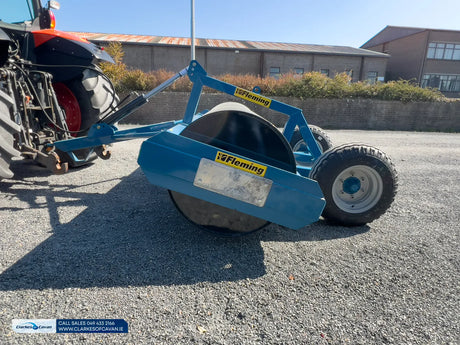 Fleming 9ft 9WK12 Hydraulic Lifting Roller