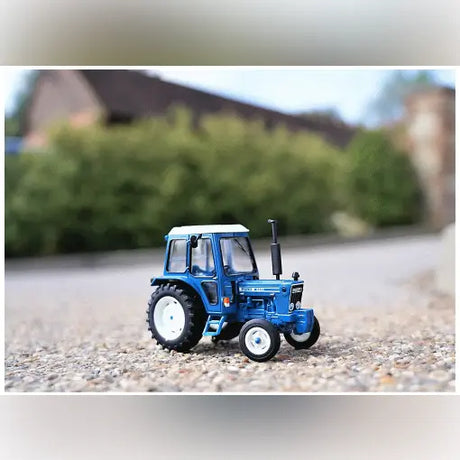 Britains Ford 6600 Tractor 1:32 Scale Model 43308