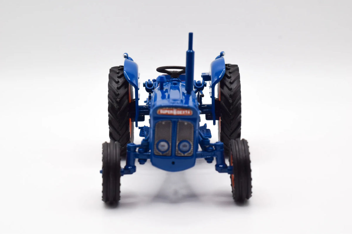 Fordson Super Dexta Model Tractor 1:32 Scale Die‑Cast by Universal Hobbies (1962)