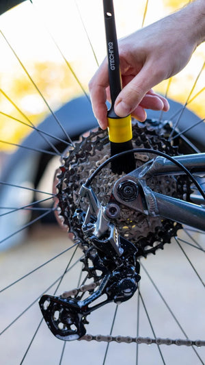 Gtechniq Bike Detailing Brush | Scratch-Free Cleaning