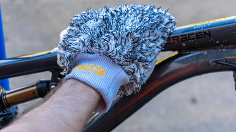 Gtechniq Bike Microfibre Wash Mitt | Ultimate Cleaning for Cyclists