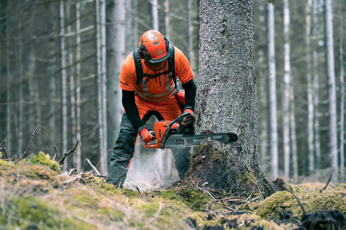 Husqvarna 572 XP Chainsaw 24" Bar