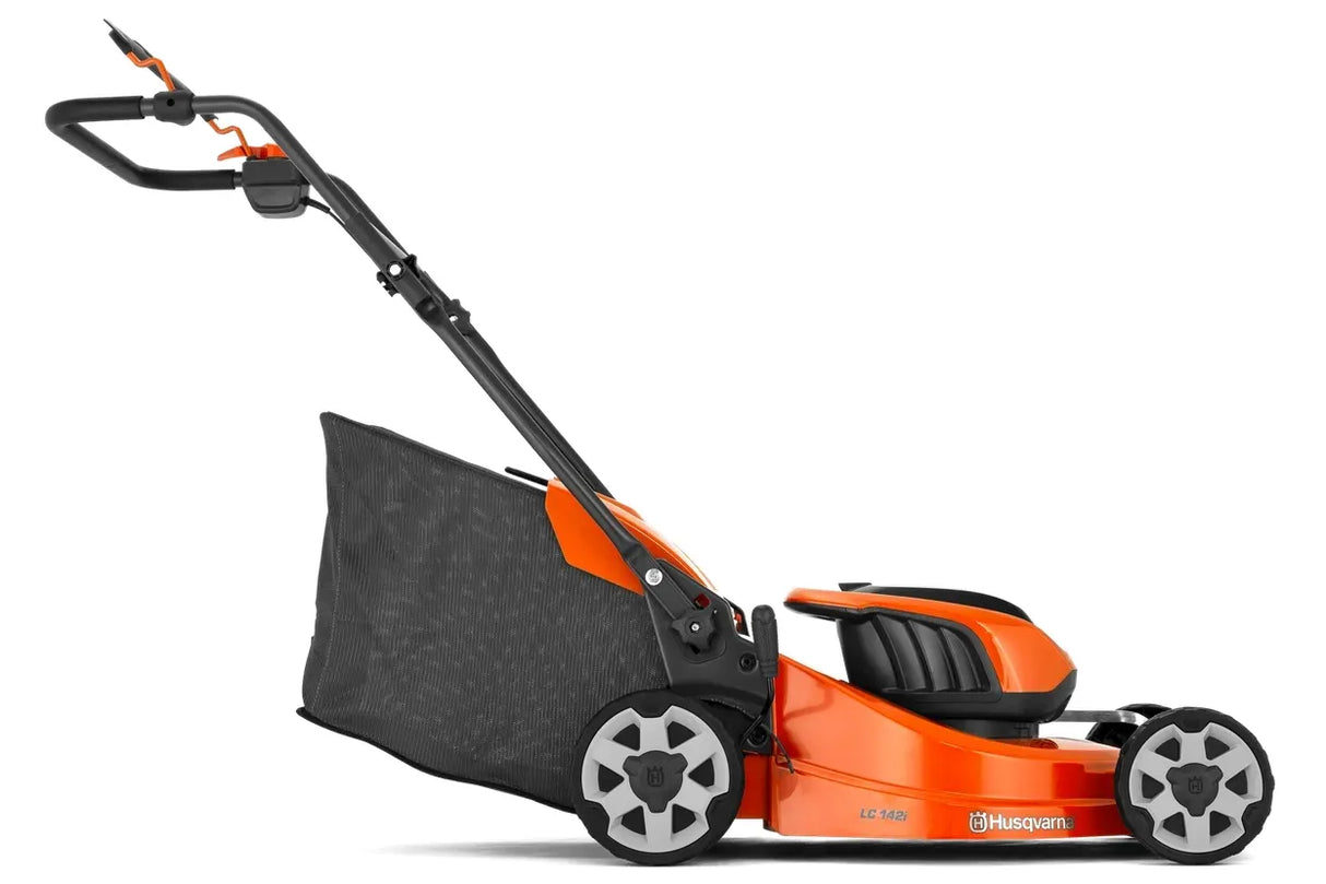 Husqvarna LC 142i Battery Powered Lawnmower