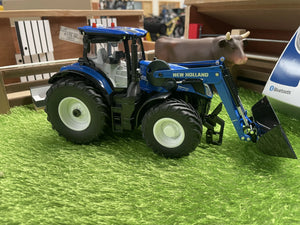 Siku New Holland T7.315 with Front loader and remote-control