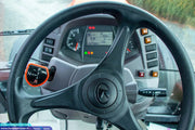 Kubota M6-122