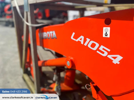 Kubota LA1054 Front Loader