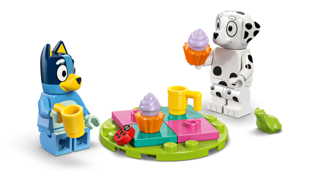 LEGO Bluey 11201 Playground Fun with Bluey and Chloe