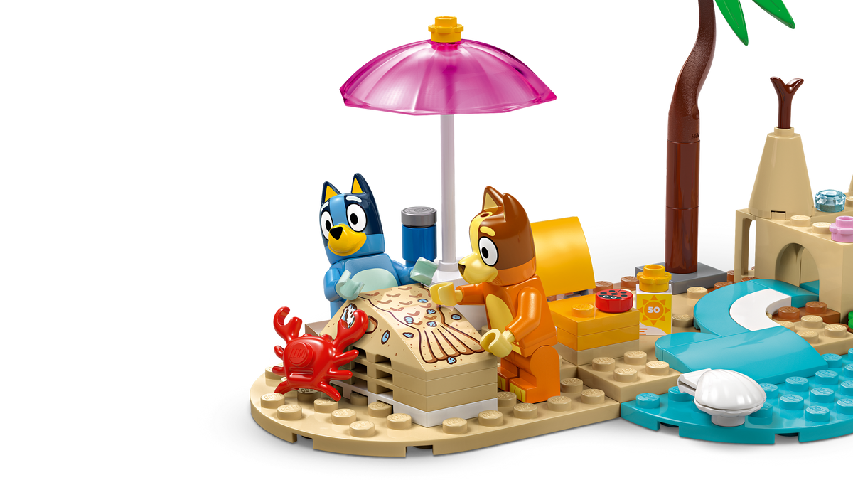 LEGO Bluey 11202 Blueys Beach & Family Car Trip