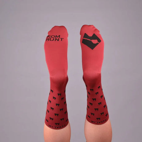 NMDK KOM HUNT Socks - Raspberry Beret | High-Performance PROLEN Yarn Cycling Socks