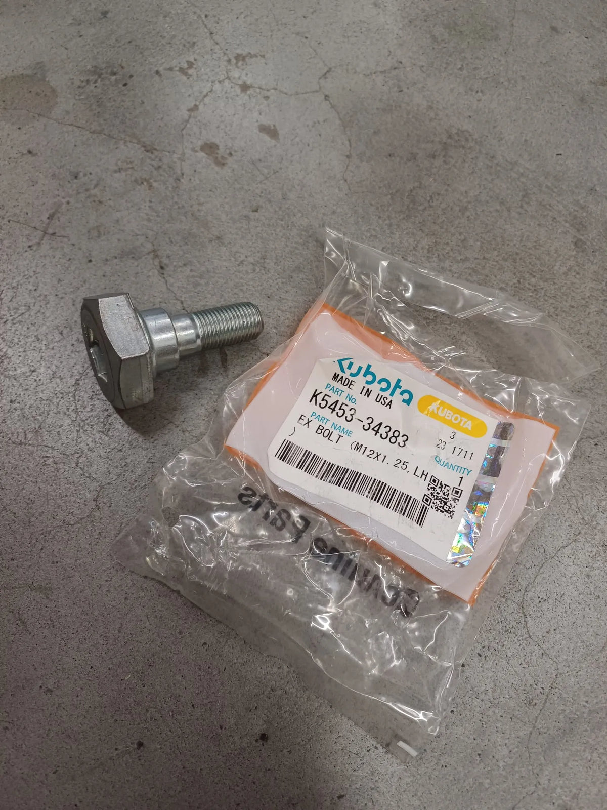 Kubota Blade Bolt  12X1.25 LHS Deck For RC48-G231, RCK48-G23, RCK54-G26	, RCK54-G261
