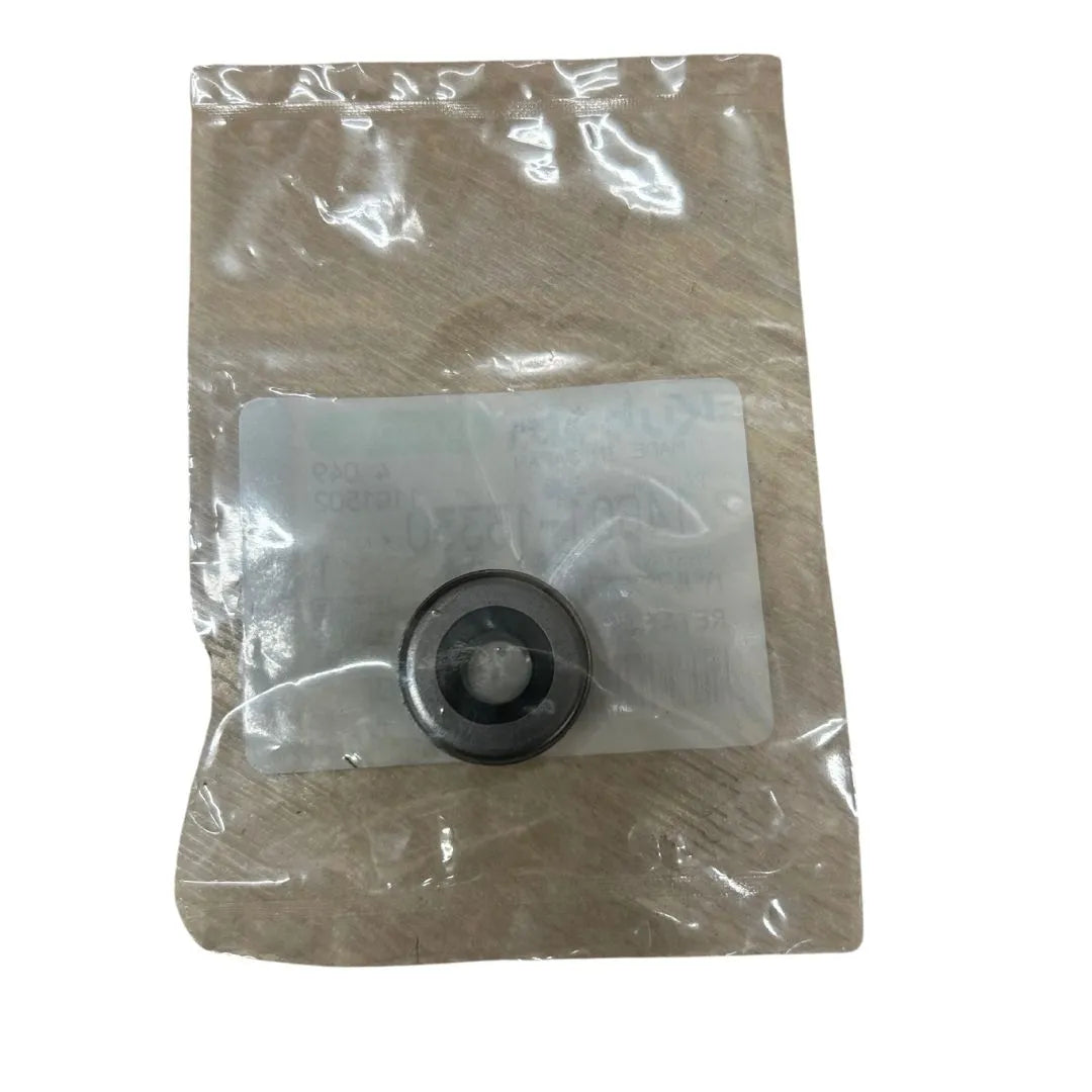 Kubota 14601-13330 Retainer Valve For BX2350, F1900, F391, FC3-221, G1700, G18, G1900, G2160, GR1600, G2120, GZD15, LX-351, LX401, ZD21