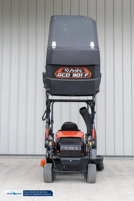 Kubota F391 with GCD901F Collector