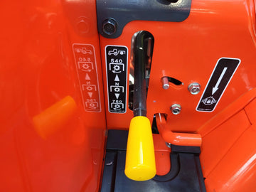 Kubota L2-452 Rops