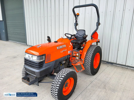Kubota L3200