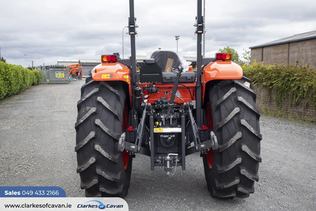 Kubota M4063 ROPS