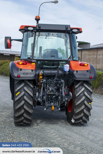 Kubota M4063