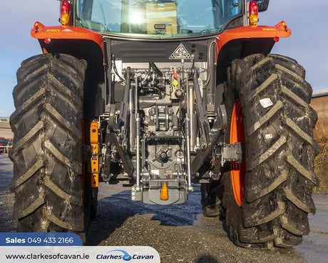 Kubota M6-111U