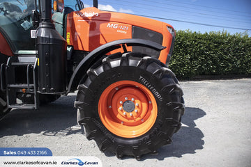 Kubota M6-121U