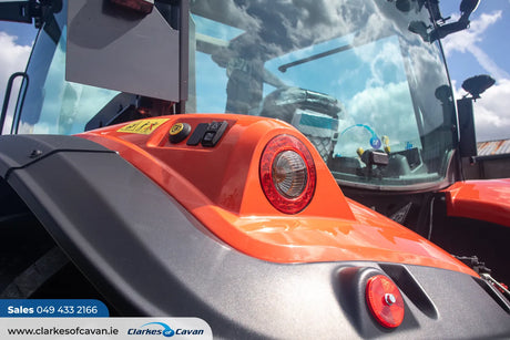 Kubota M6-142 FL