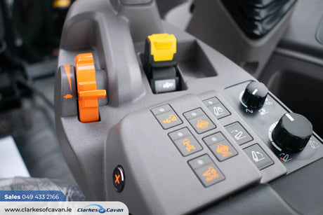 Kubota M6-122 FL