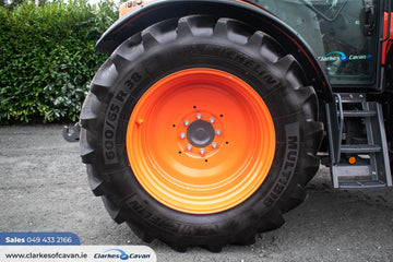 Kubota M6-122 FL