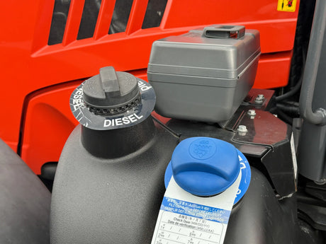 Kubota M7-153 Premium
