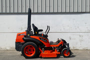 Used Kubota ZD1211 Zero Turn Lawnmower
