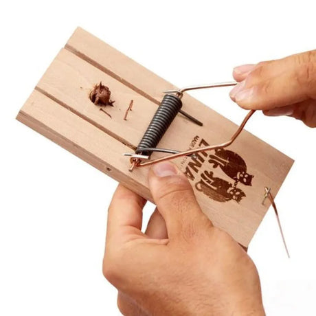 Luna Wooden Rat Trap | Traditional Beechwood Design with Copper-Plated Steel Wire for Effective Rat Control