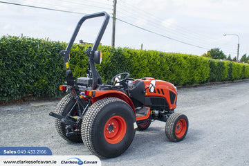 Kubota LX-351 ROPS Turf