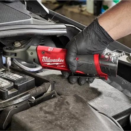 Milwaukee M12 FUEL™ Compact ½″ Impact Ratchet with Battery & Charger - 81 Nm Torque