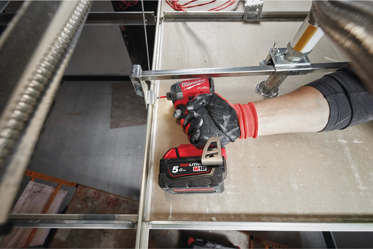 Milwaukee M18 FUEL ¼" Hex Impact Driver | Compact Design with 226 Nm Torque
