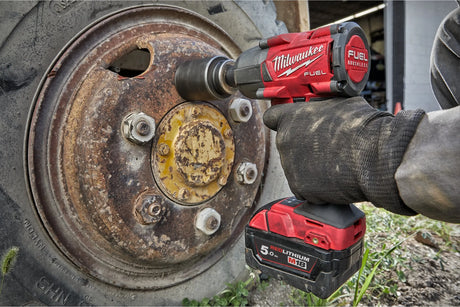 Milwaukee M18 FUEL ½″ Impact Wrench Kit - 881 Nm Torque, 2x 5.0Ah Batteries, Case & Charger