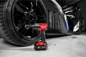 Milwaukee M18 FUEL ½″ Impact Wrench Kit - 881 Nm Torque, 2x 5.0Ah Batteries, Case & Charger