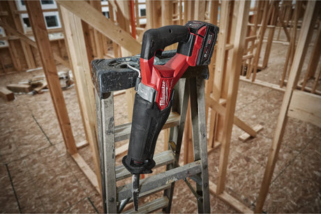 Milwaukee M18 FUEL SAWZALL | 18V Cordless Reciprocating Saw with Brushless Motor