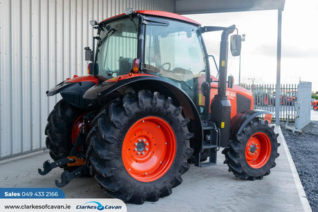 Kubota M6-101U
