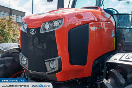 Kubota M6-132