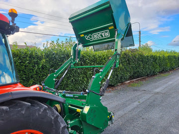 Major Green Bee 160 Flail Collector